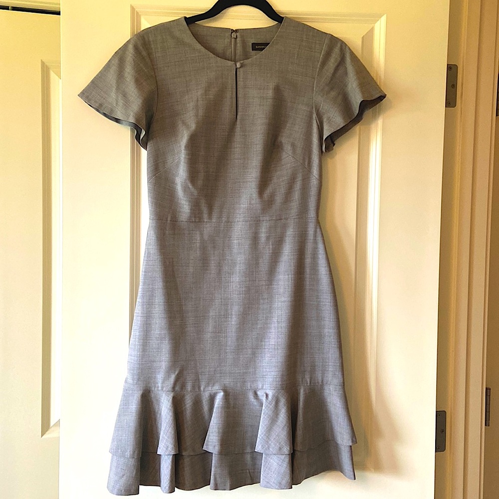Banana republic grey dress